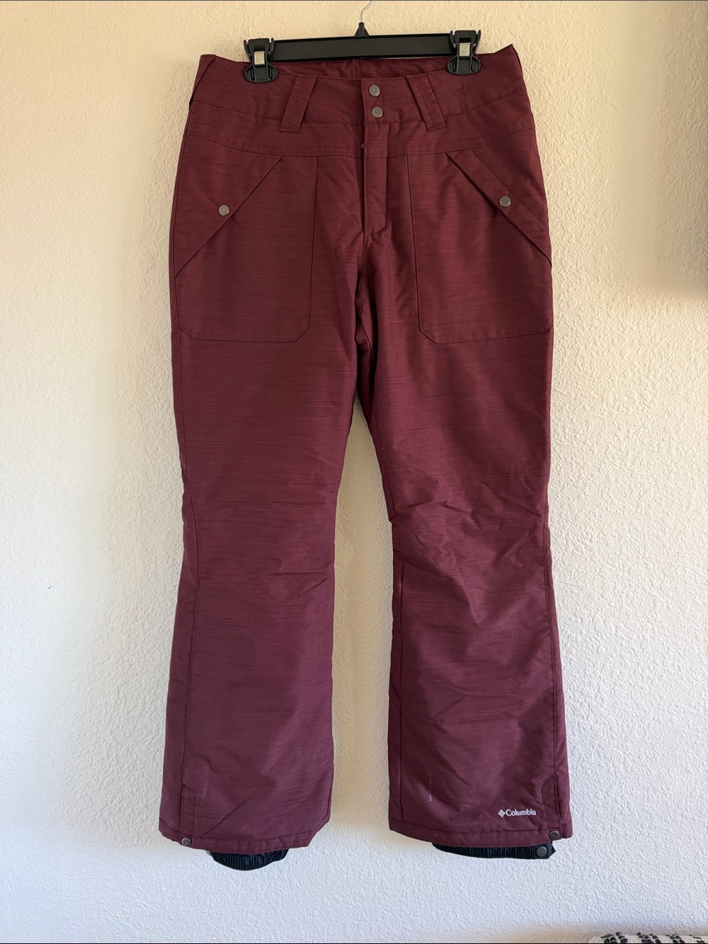 Columbia women’s Omni-tech snow ski pants size S
